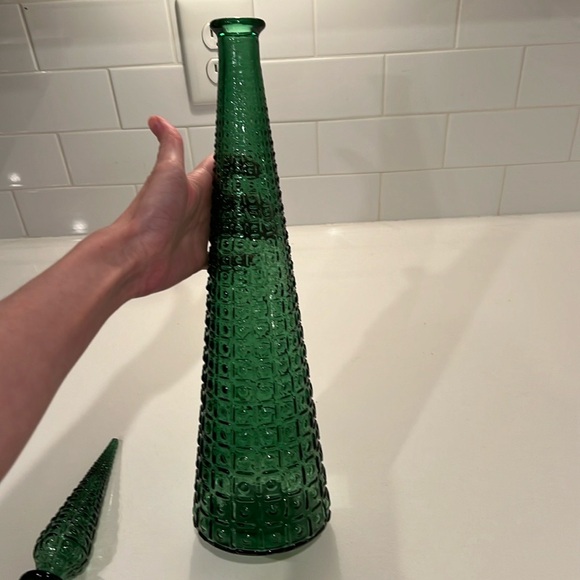 AMAZING! Vintage MCM Empoli Italian Green Aztec Genie Bottle Decanter 22" - Picture 9 of 12